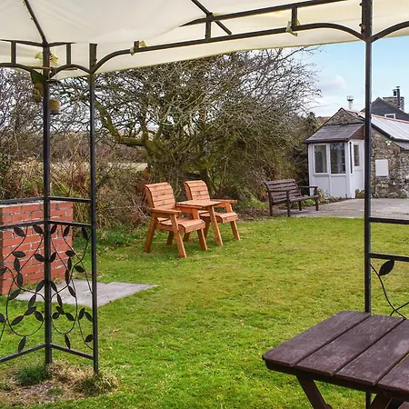 Moorland Retreat